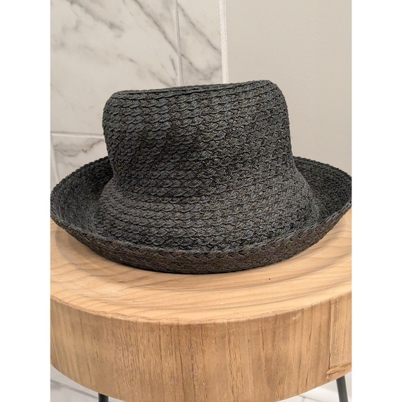 Eric Javits New York Black‎ Packable Woven Straw Bucket Sun Hat - Picture 2 of 5